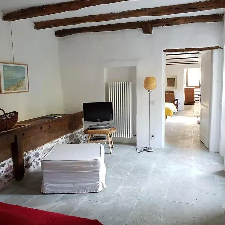 Maggiore - - Piano Terra - La Casaccia Βερμπάνια