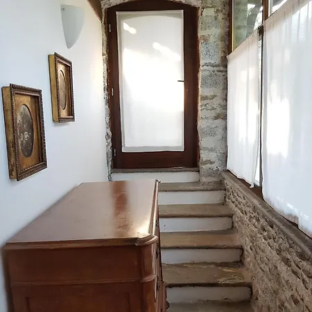 Maggiore - - Piano Terra - La Casaccia بيت للعطل فيربانيا